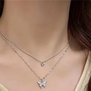 گردنبند دو لایه پروانه